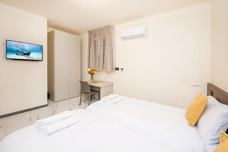 Atlantis Holiday Suites 마살폰 외부 사진